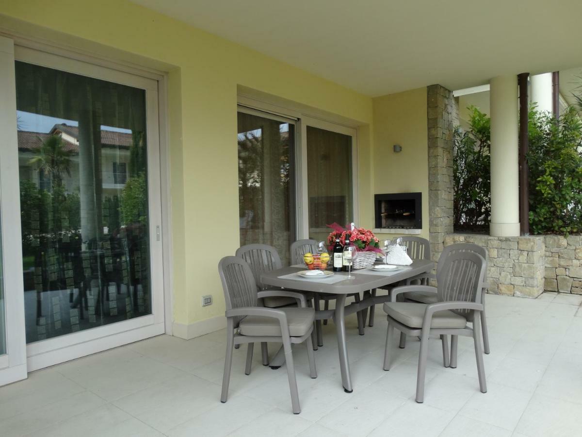 King' S Apartment Sirmione Esterno foto